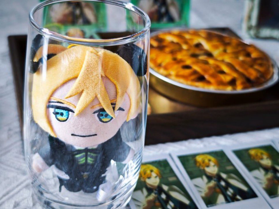 STNavatarwrath's tweet photo. @marc_nwn THEY PUT ME IN A GLASS https://t.co/AdVUq72OTf