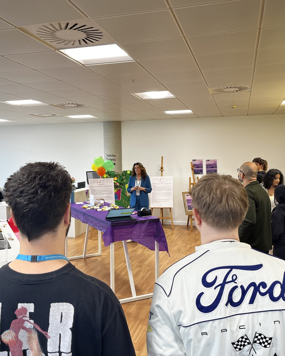 Cardiff and Vale College | Coleg Caerdydd a’r Fro tweet media