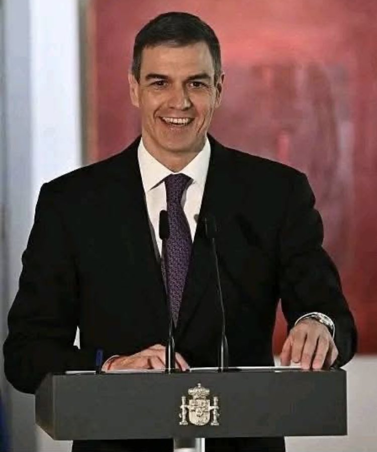 Antón Martín López tweet media