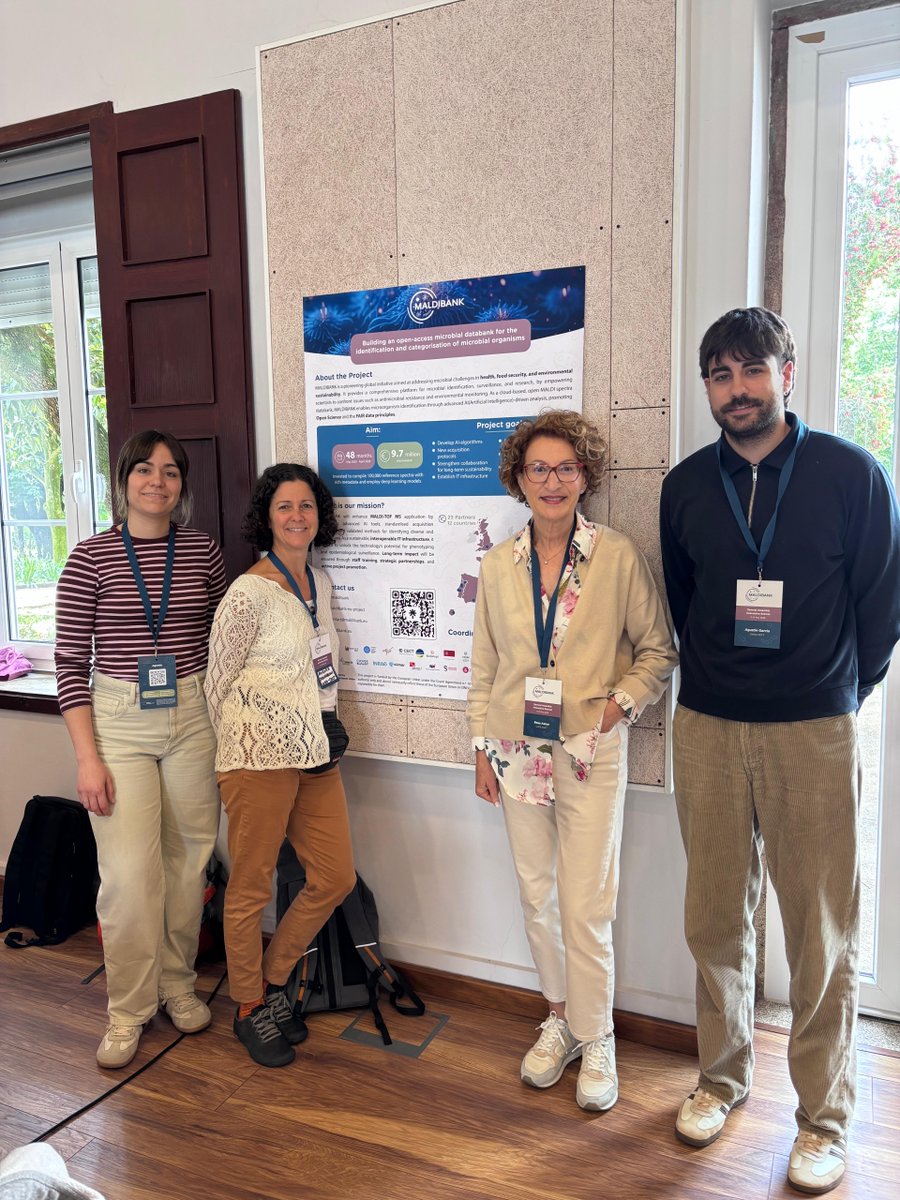 MIRRI_ES's tweet photo. 🔬 #ÀngelaVidal #AuroraZuzuarregui #RosaAznar and #AgustínGarcía, from our partner @CECT_UV, representing the WP4, which focuses on the development of innovative tools related to MALDI-TOF microbial identification. https://t.co/Tt1F6tvEYN