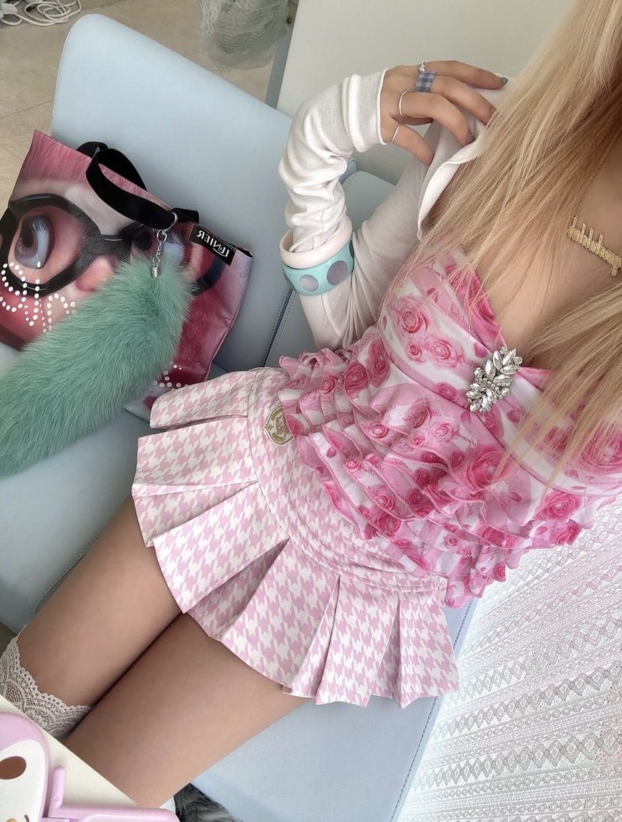 ◌ིྀ . ݁ ❤︎ tweet media