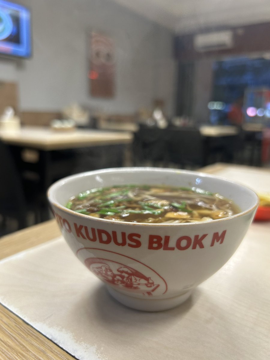 Si Paling Kelapa Gading 🍜 tweet media