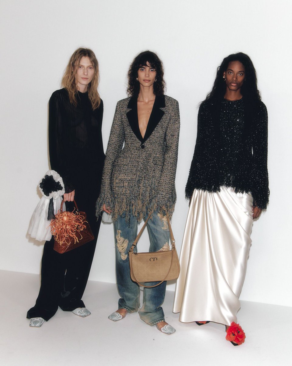 itgirlbackup's tweet photo. Backstage at Dior Cruise 2027 https://t.co/2GxYzxncwh