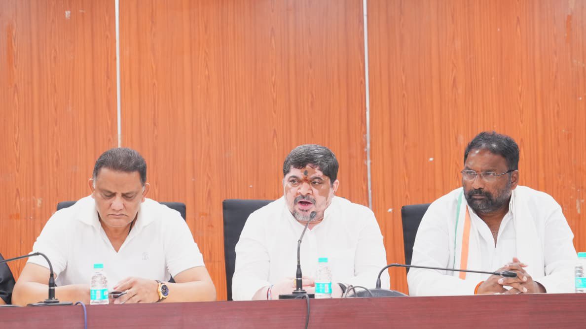 Ponnam Prabhakar tweet media
