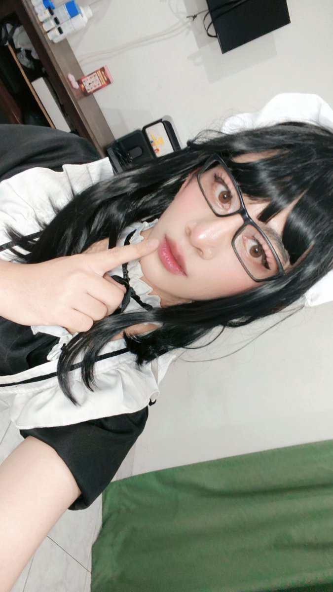 kusattahanami's tweet photo. Maid lg : https://t.co/TovOuaaV10