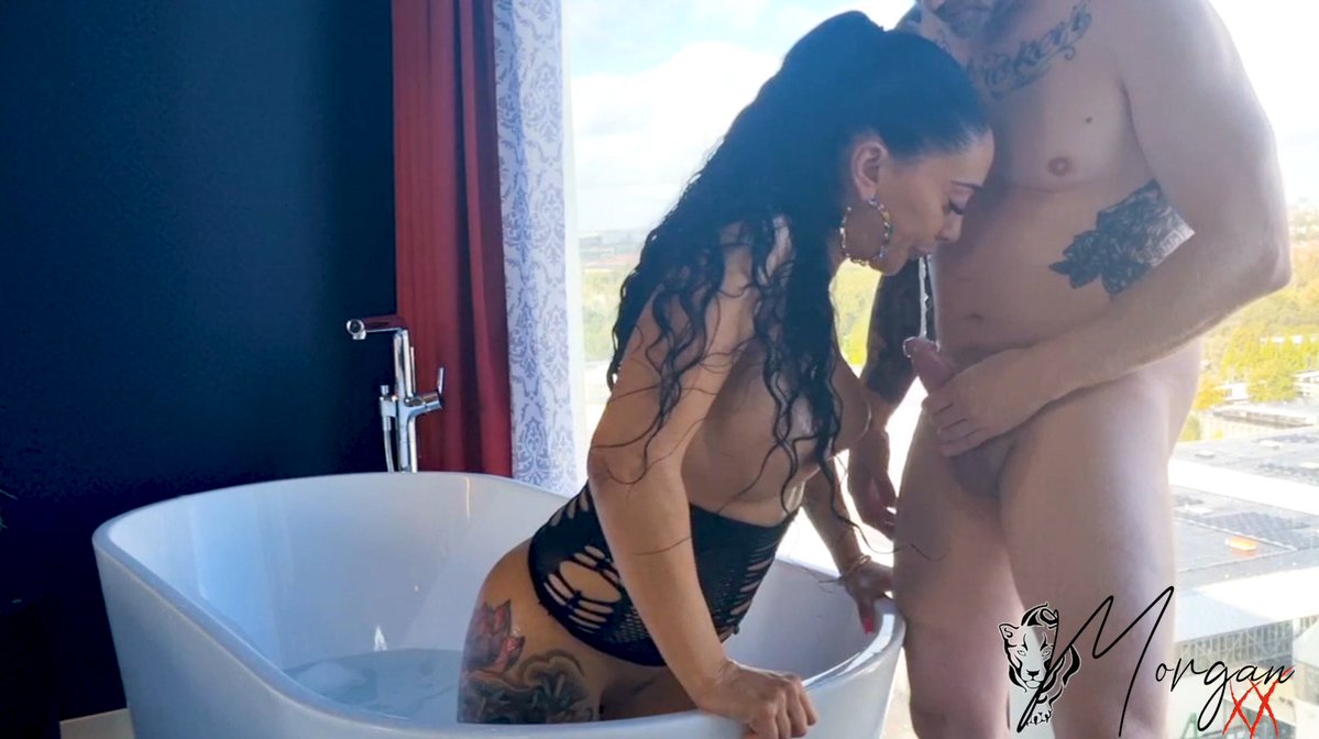 cumbizzdotcom tweet media