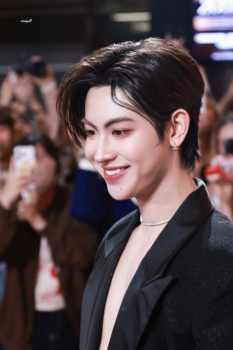 มายจี tweet media