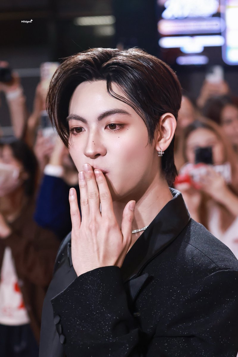 มายจี tweet media