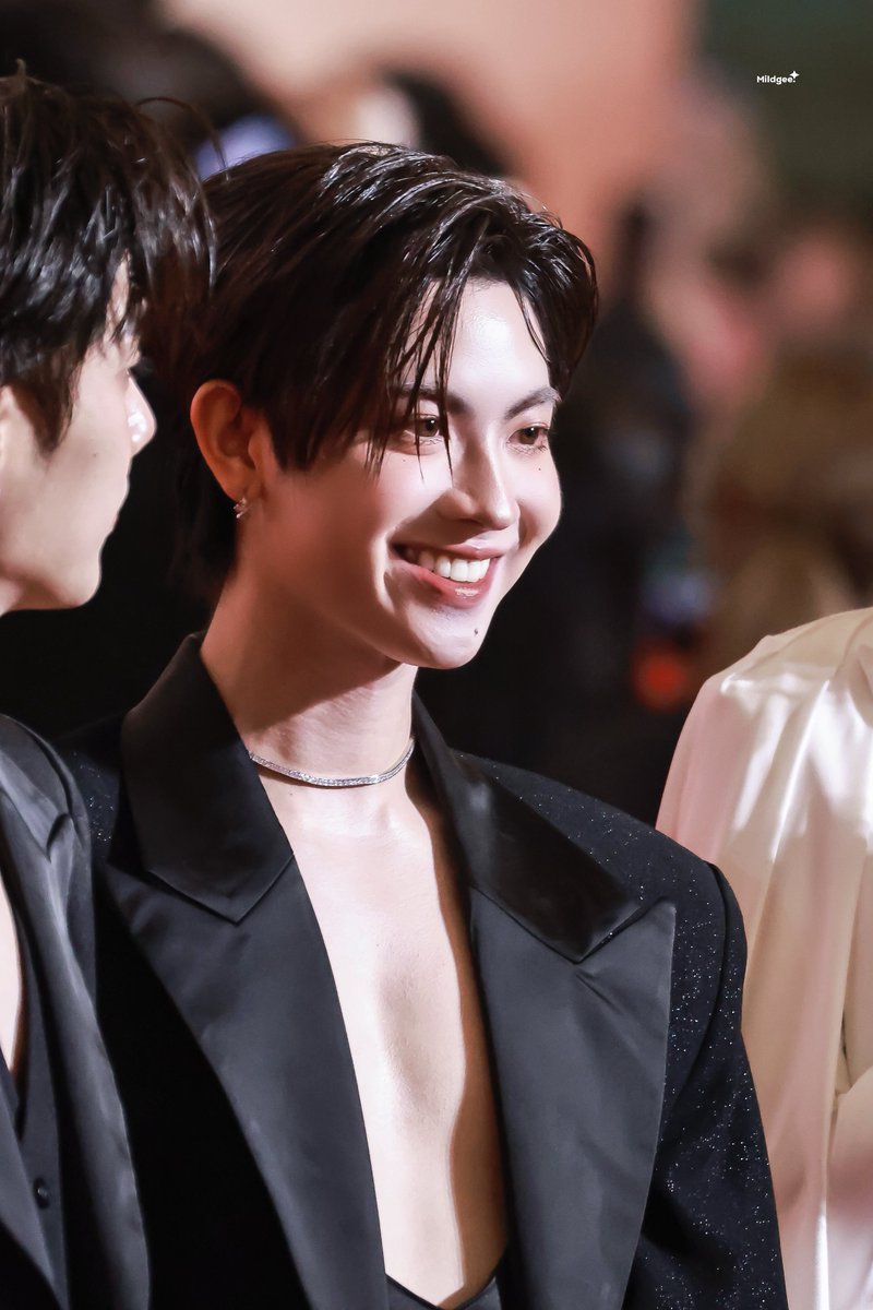 มายจี tweet media