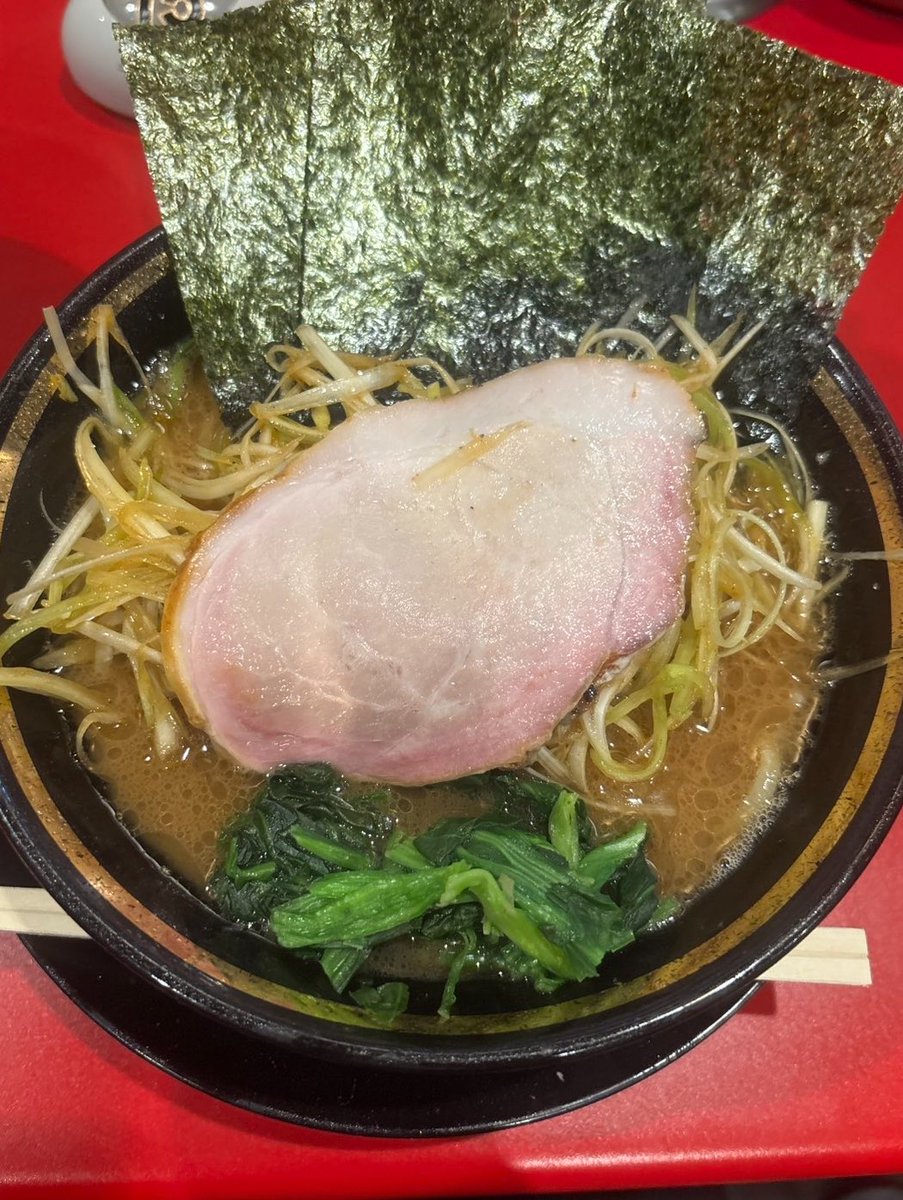 meee_jump's tweet photo. ラーメン好き娘、ちゃっかり雄也くんの真似っこしてるー😆
ぬい持ち歩かへんのは母譲り 笑 https://t.co/iDkYgaTU4n