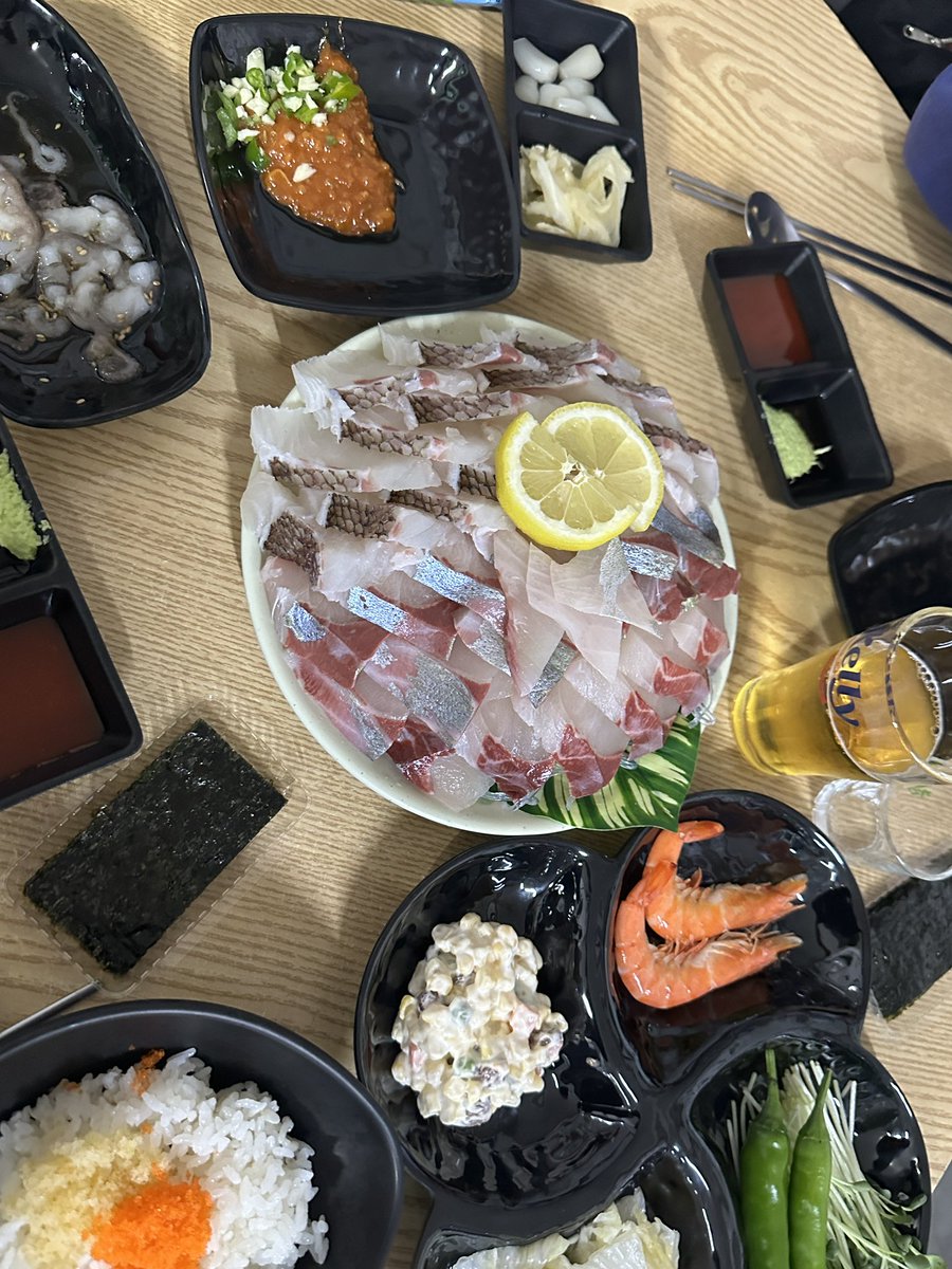 박아가씨 tweet media