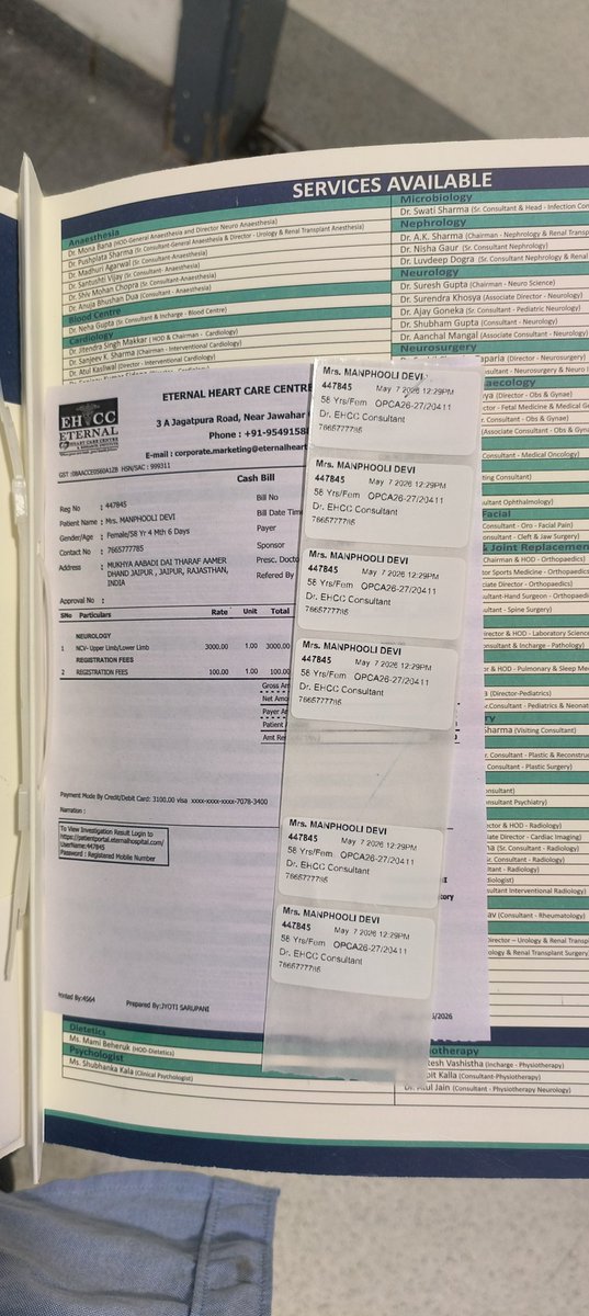 kantforex's tweet photo. No resolution from @OYO4U despite repeated complaints.

Denied check-in after payment, left stranded outside hotel for 1+ hour with my mother, faced severe harassment and financial losses including medical &amp; diagnostic expenses

Proceeding with legal escalation &amp; Consumer Forum. https://t.co/zsgntAIuY4