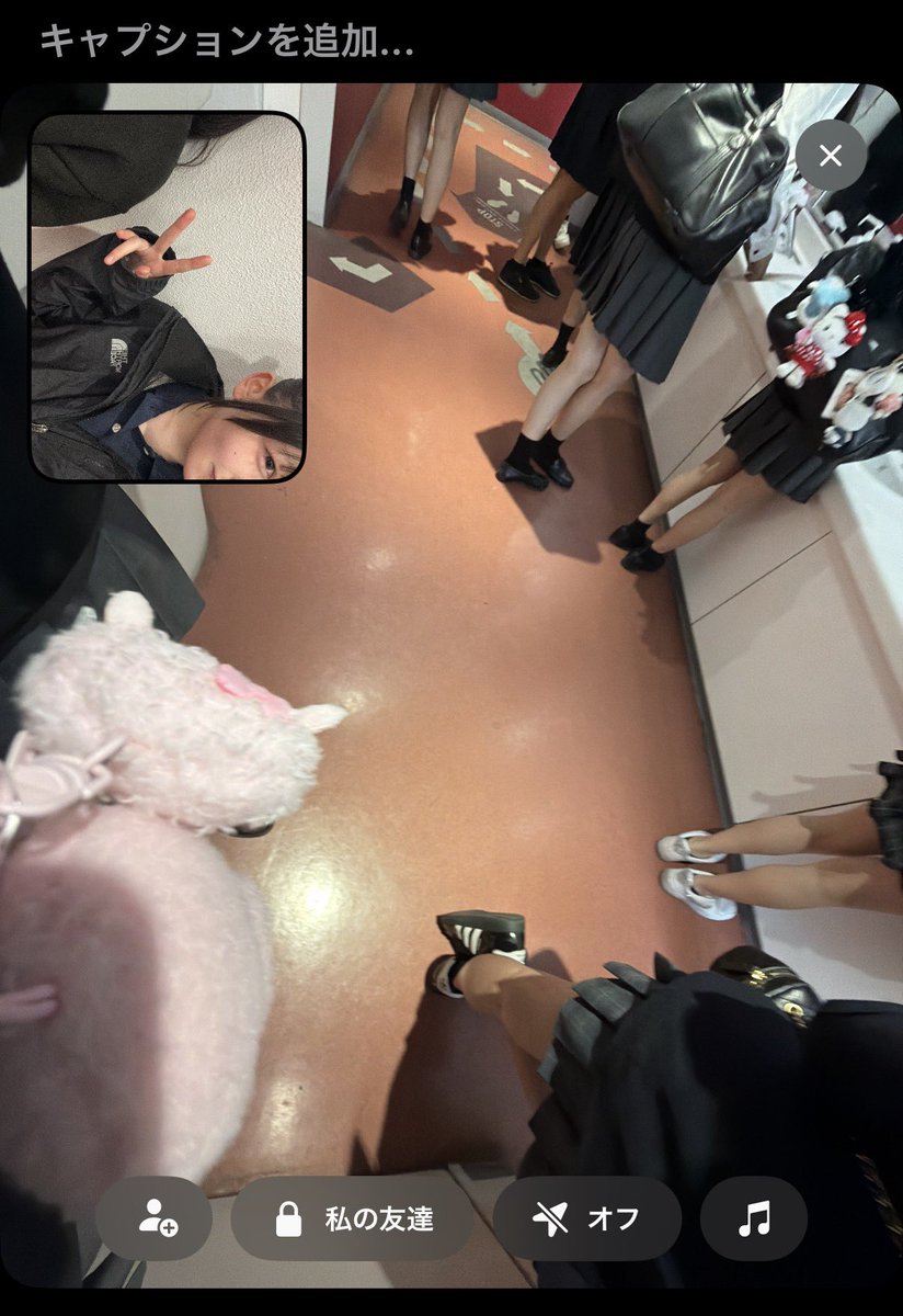 8oxyl's tweet photo. お友達と楽天見たのo̴̶̷̤  ̫ o̴̶̷̤学校で行ってきたよ https://t.co/fRMnUy85rB