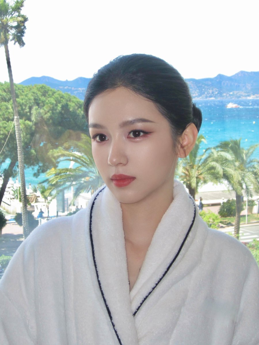 소라 tweet media