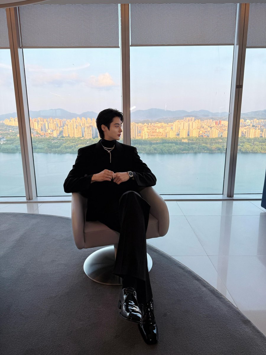 결 tweet media