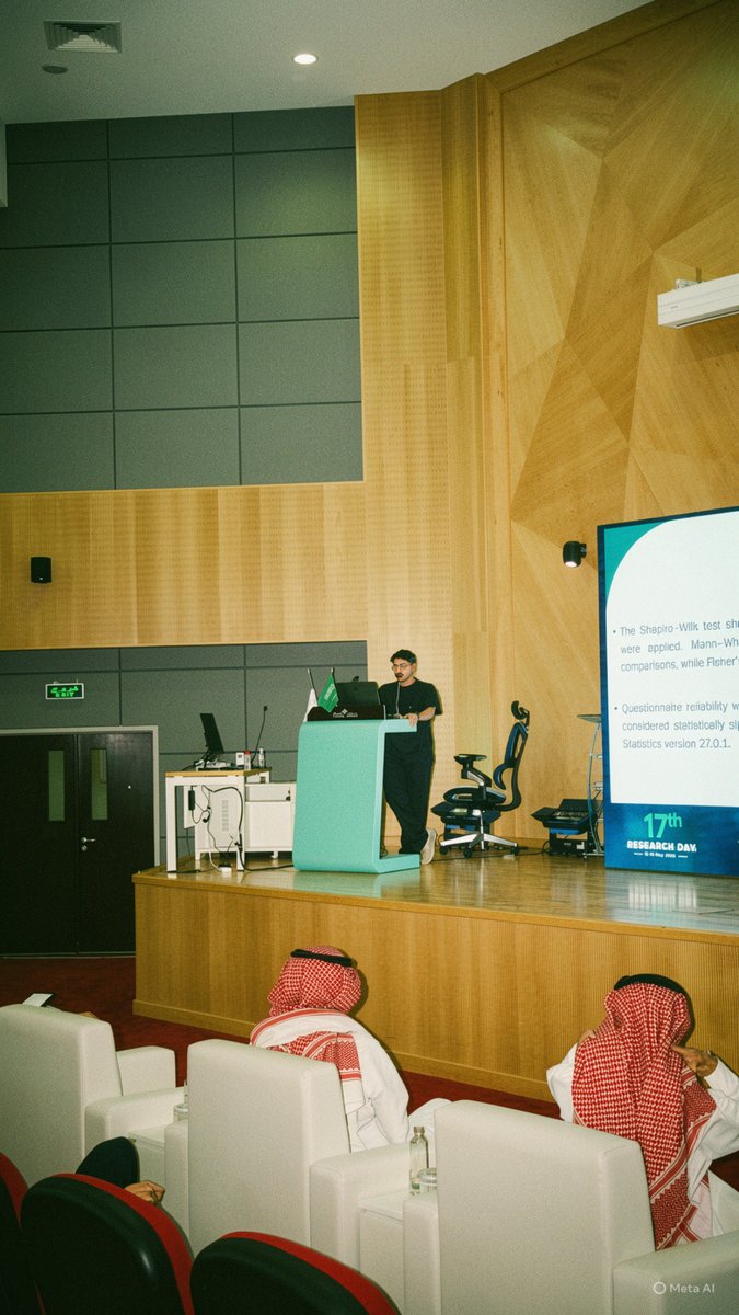 00vhy's tweet photo. I’m grateful to have successfully presented my graduation research titled:
“Awareness and Knowledge of Dental Students, Practitioners, and Postgraduate Students at Qassim University Regarding TMD Examination, Diagnosis, and Treatment: A Cross-Sectional Study.”

This work was supervised by the best supervisor Dr:  @Moha_fakhry.
I would like to thank my supervisor for his continuous support and guidance throughout this journey from my 3rd year all the way to my 5th year.

Your support and encouragement have meant so much to me.
Thank you, doctor.

#QuDent 
#يوم_البحث_17