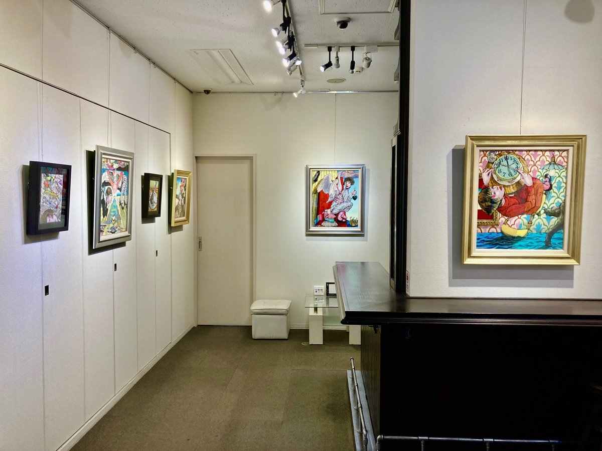 Qua_moon's tweet photo. 個展も残り2日です！是非是非お越しくださいー🥳

【荒木名月 油彩画展】
2026.5.11（月） → 5.16（土）
12:00～18:00（最終日は17時閉廊）
美岳画廊
〒104-0032 東京都中央区八丁堀4-13-5
幸ビル1F https://t.co/sS29R3jIzJ
