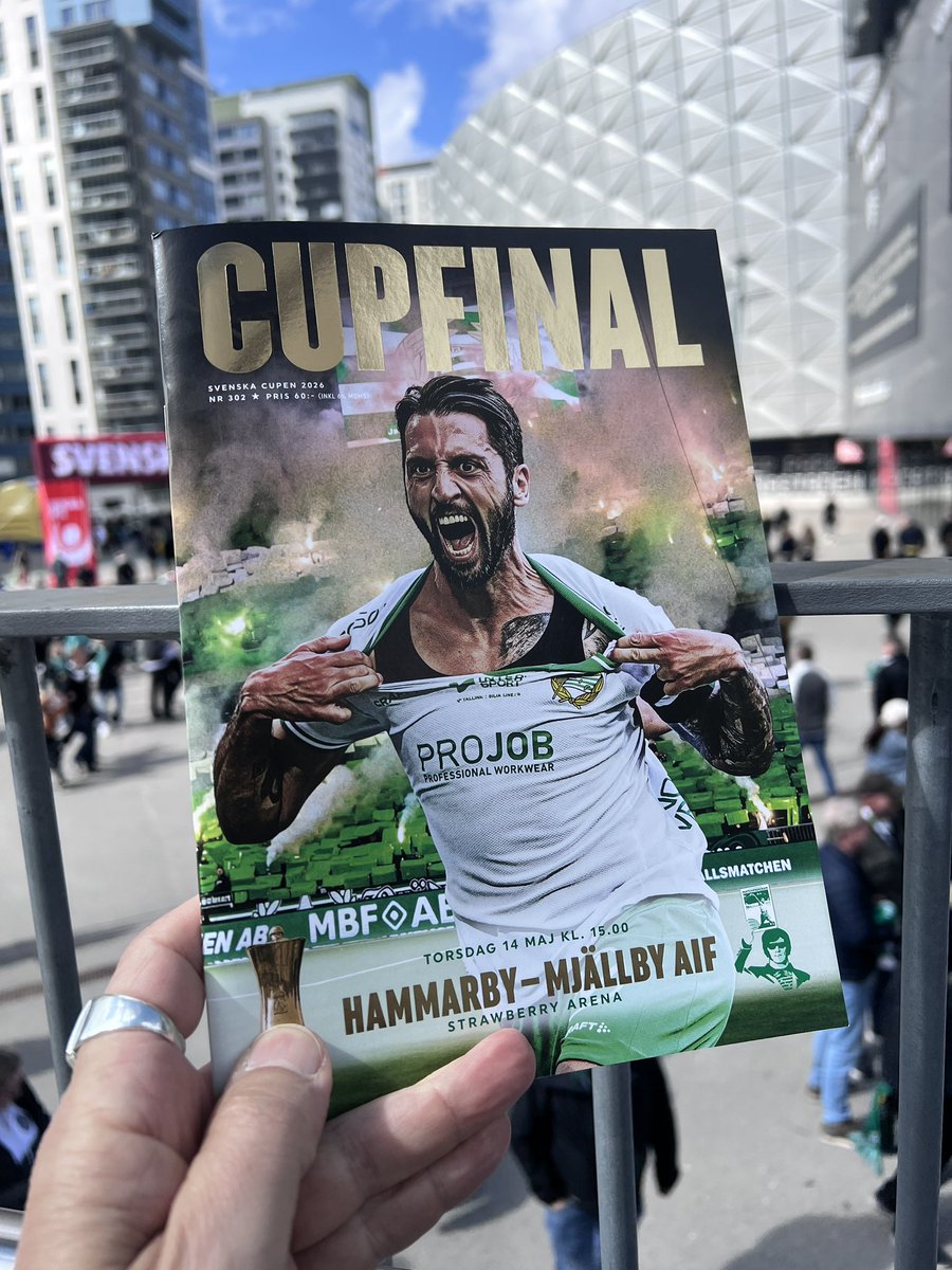 Foxen_Estocolmo's tweet photo. Nu kör vi över dom! 💥🕺👊 https://t.co/SnvLfMIBFC