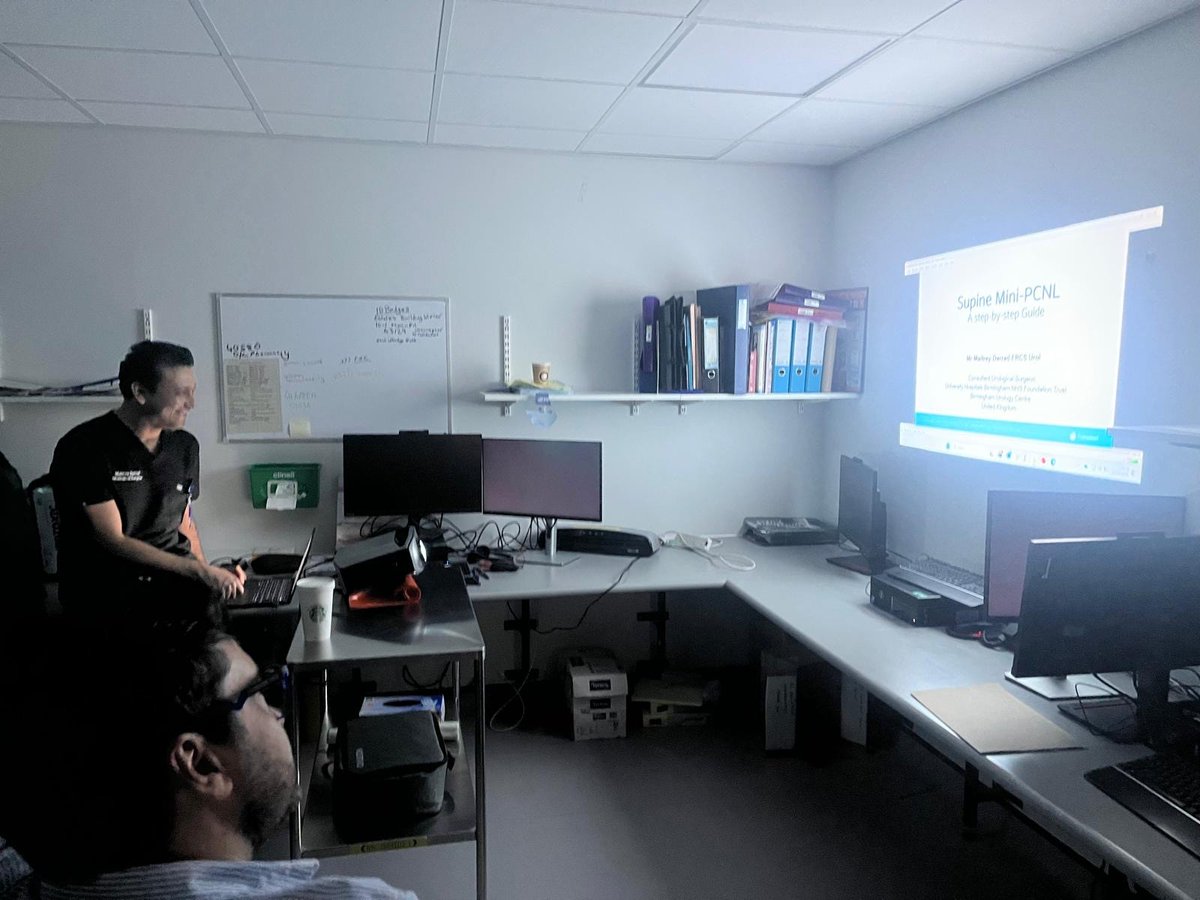 CPUKI_Urology's tweet photo. Great to be at Heartlands Hospital today supporting the Endourology PCNL Access Masterclass hosted by Coloplast and the team at University Hospitals Birmingham.
Over the past two days, this course has brought together urologists and surgical teams to refine their supine PCNL access skills, with:
Expert-led training from leading faculty
Live interactive surgeries showcasing real-world application
Hands-on exposure to the Coloplast TFL Drive, demonstrating its precision and performance in a clinical setting
Valuable peer-to-peer learning and discussion
A big thank you to Maitrey Darrad and Ivo Dukic for leading such an engaging and educational programme, and to everyone who attended and contributed.
Fantastic to see innovation and collaboration coming together to support better patient outcomes in endourology.
#Urology #Endourology #PCNL #MedicalEducation #Coloplast #Innovation #TFLDrive #NHS #SurgicalTraining #Birmingham #uhb