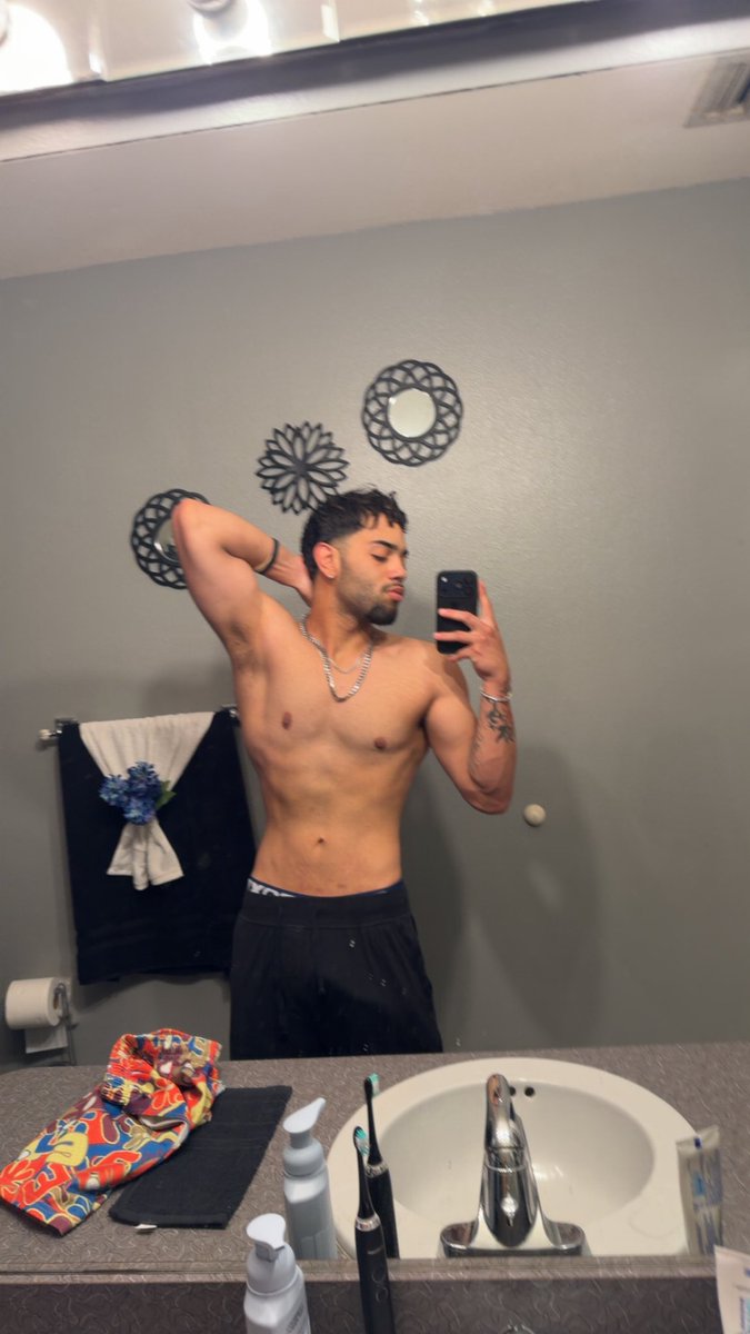 Nelly tweet media