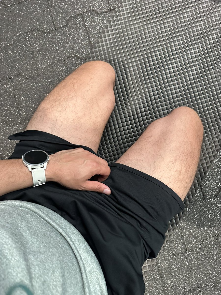 SebGonz tweet media