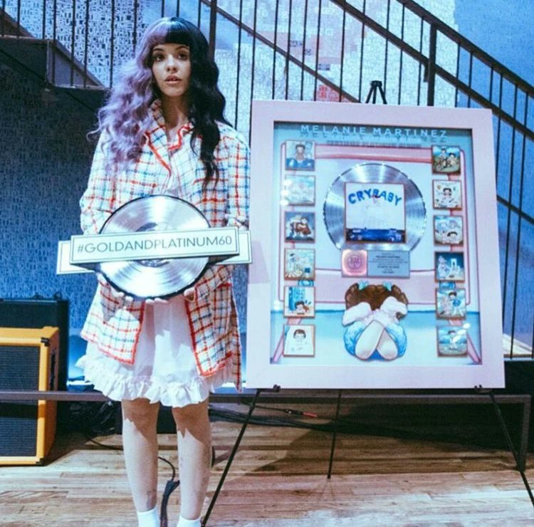 Melanie Updates 💄UNCANNY VALLEY💄 tweet media