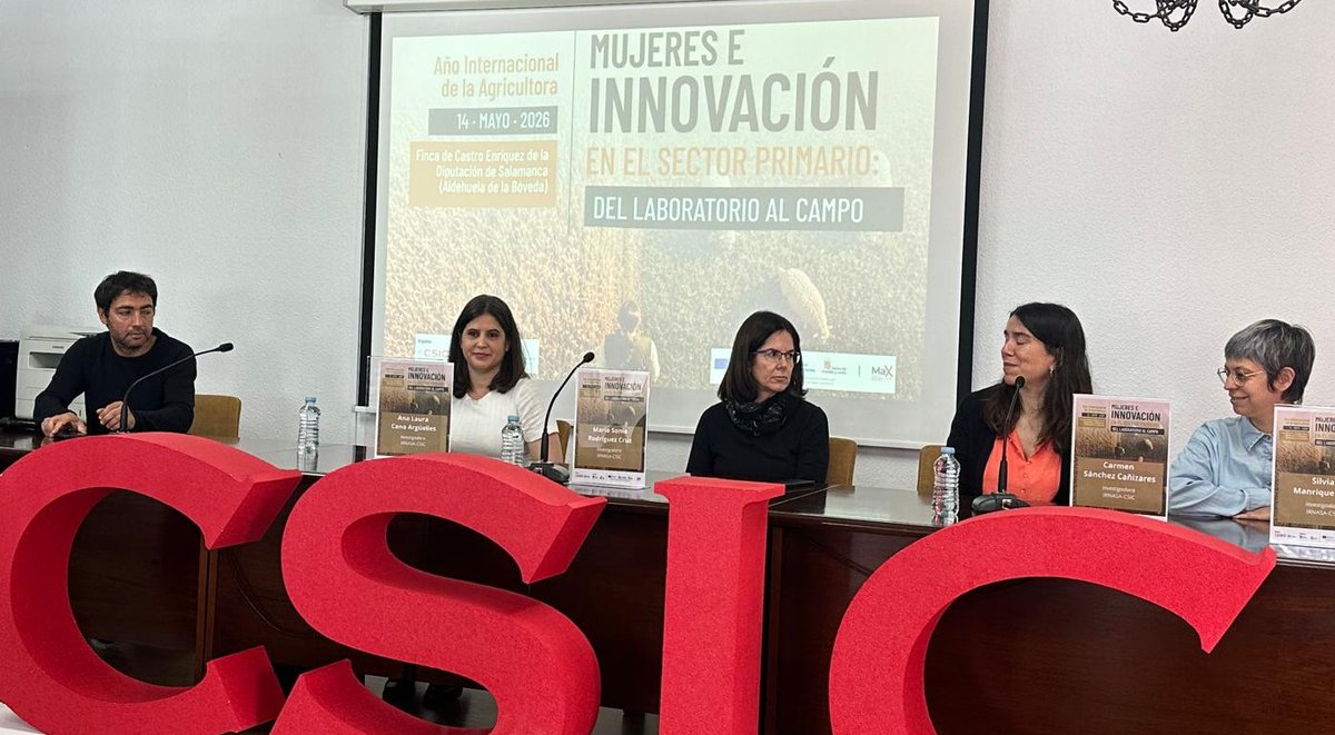 ASAJACyL's tweet photo. Del laboratorio al campo: #Mujeres e Innovación en el Sector Primario es la interesante jornada que se celebra hoy en Castro Enríquez @dipusalamanca. En la jornada, organizada por @irnasa_csic , ha participado Blanca Corroto, presidenta de @Asaja_Mujeres y @AsajaSalamanca https://t.co/S3lCb3je5r
