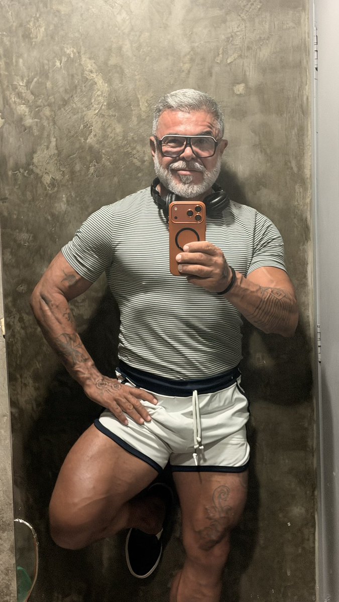 brazildaddyfit's tweet photo. https://t.co/Ww9uBQ1Fda