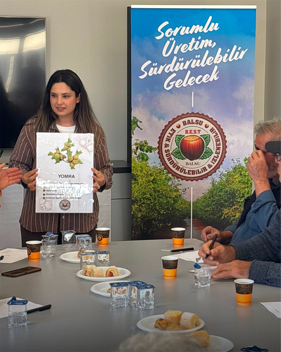 BalsuGida's tweet photo. Balsu &amp; Genç Hayat Vakfı iş birliğiyle, 14 Mayıs Dünya Çiftçiler Günü kapsamında 'Fındığı Tanı, Bahçeyi Keşfet' etkinliği gerçekleştirdik. https://t.co/PMU1seQSUy
