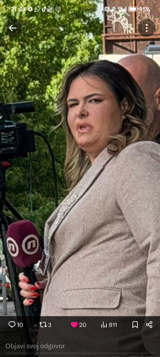 Mia Knezevic tweet media