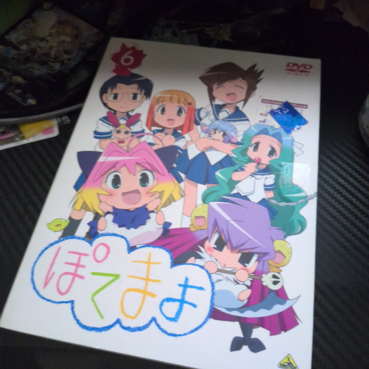 ブイ・テスタロッサ tweet media