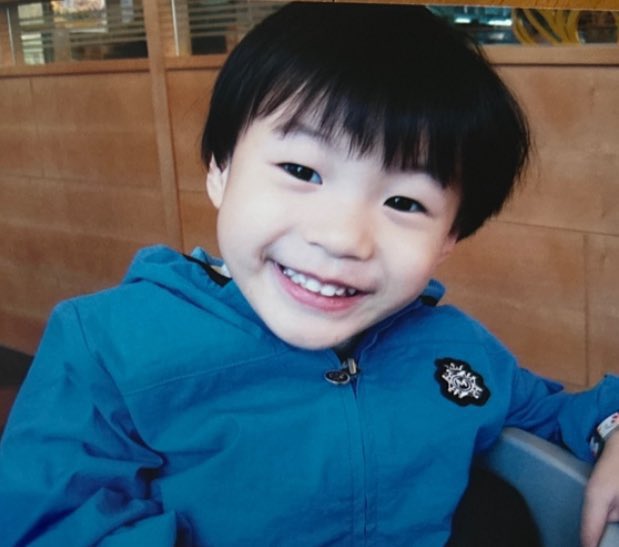 에이 tweet media