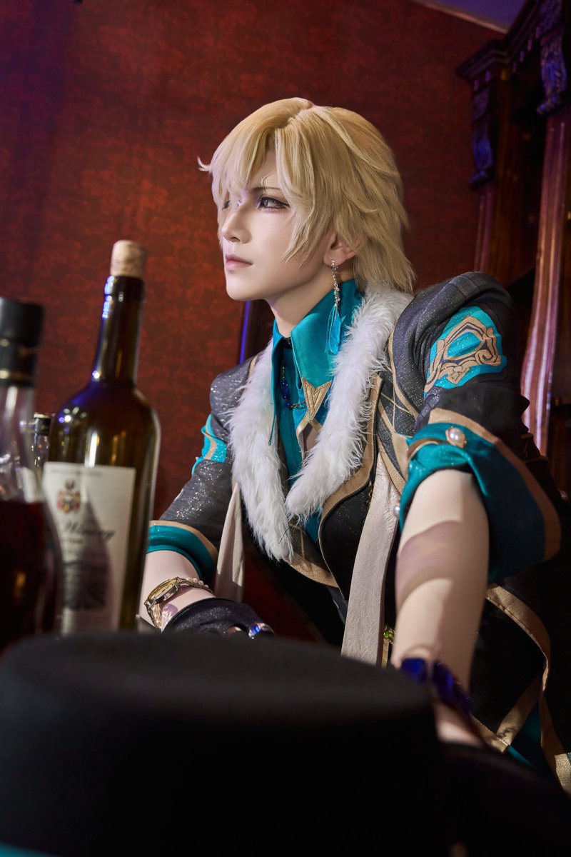 neweration's tweet photo. #HonkaiStarRail #砂金 #cosplay  #Aventurine https://t.co/uqeDAv94Vh