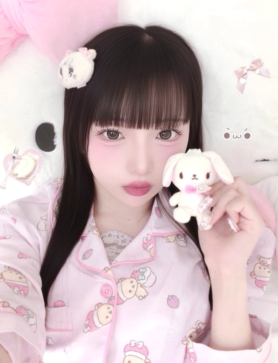 望月もも(PrettyChuu) tweet media