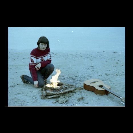austrohungaro_'s tweet photo. 🔥Vigila el fuego🔥 Dices que necesito alguna cosa que hacer. Tú me dijiste🔥Vigila el fuego🔥

🔥🔥🔥 Así estamos al escuchar el emocionante tercer disco de Lidia Damunt. Fotos inédita, una fría mañana de diciembre de 2011 en la playa de Malmö.

📸de Ochi Reyes https://t.co/CWinFrlJ8w