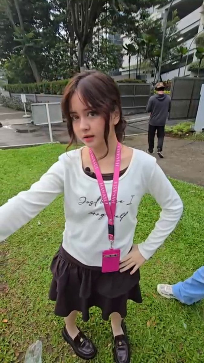 andi tweet media