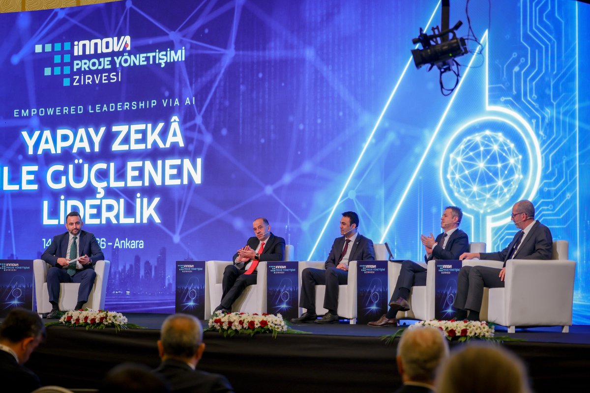 EhsimResmi's tweet photo. İnnova Proje Yönetişimi Zirvesi kapsamında gerçekleştirilen “Yapay Zekâ Çağında Liderlerin Ajandası” panelinde, Genel Müdürümüz  Dr. Sayın Fatih Say sektörün değerli temsilcileriyle birlikte savunma sanayiinde yapay zekâ destekli dönüşümün stratejik önemine dair görüşlerini paylaştı.

Yapay zekânın, geleceğin güvenlik ve elektronik harp ekosisteminde kritik bir rol üstleneceğine dikkat çekilen panelde; teknoloji, liderlik ve dijital dönüşüm odağında verimli bir oturum gerçekleştirildi.

@innovabilisim
