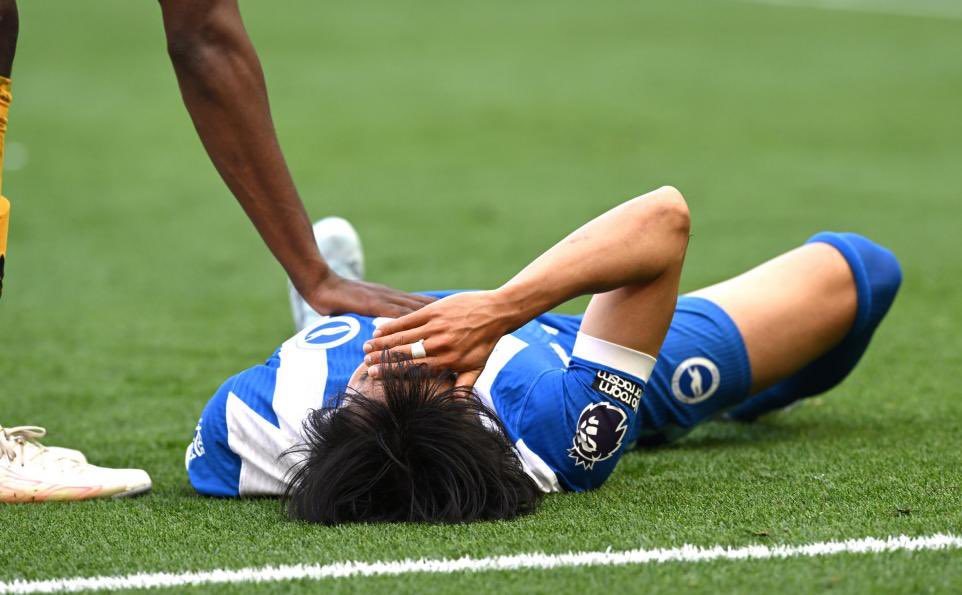 TheBrightonBase's tweet photo. 🗣️| Fabian Hürzeler has confirmed that Kaoru Mitoma will be ruled out for the remainder of the season. 

He is unsure whether the winger will be fit to compete at the World Cup at this stage. #BHAFC

[via @BBCSussexSport] https://t.co/VZbZVzROOB