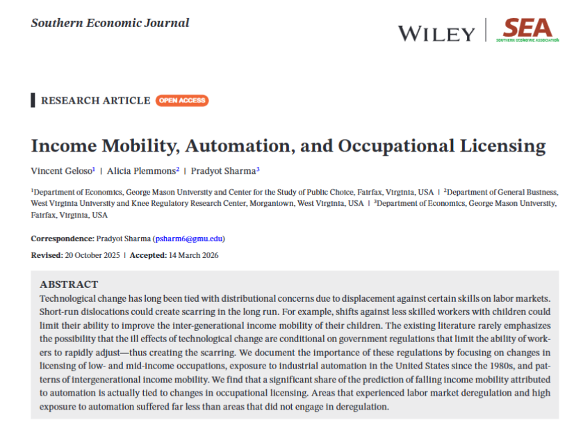 VincentGeloso's tweet photo. Now available at Southern Economic Journal -- the perceived association between intergeneration income mobility and exposure to automation is entirely conditional on labor market regulations. A thread on this paper coauthored with my grad student @Pradyot30 &amp; @Alicia_Plemmons https://t.co/V3Kr7byDcs