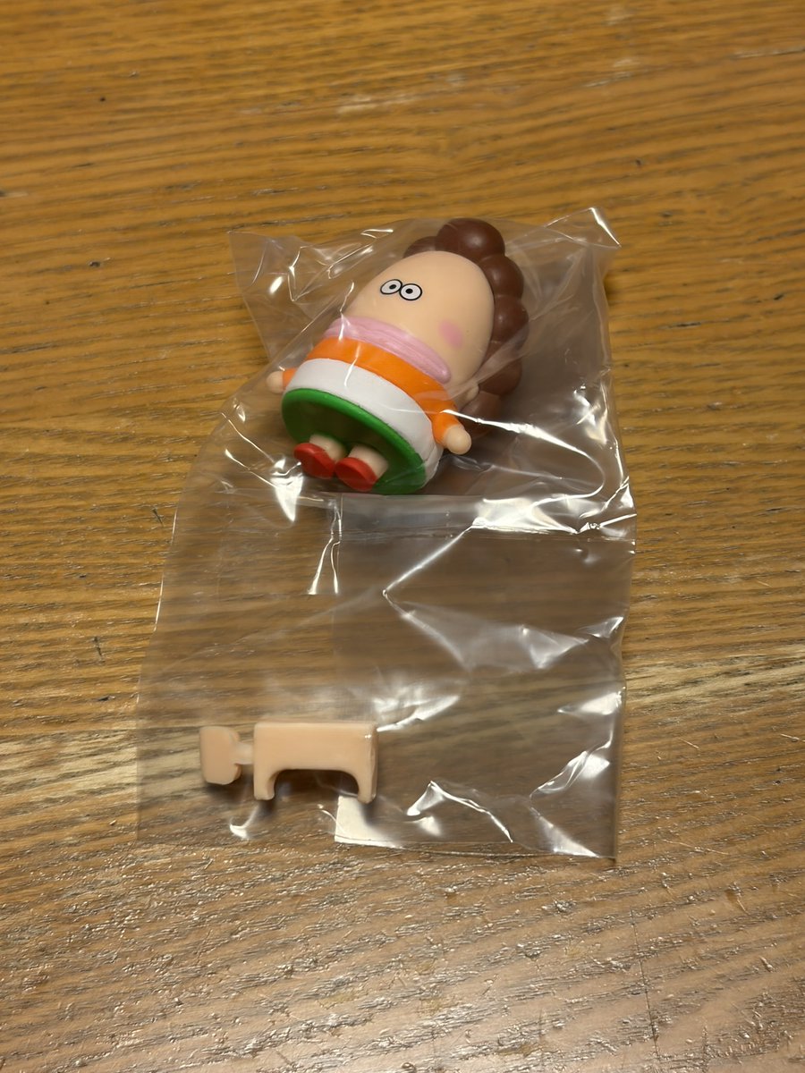 1230_______tt's tweet photo. あたしンち　ならぶんです　ガチャ　交換

【譲】母
【求】父

郵送での交換希望です📮
よろしくお願いいたします！ https://t.co/Da4GZ7IWnu