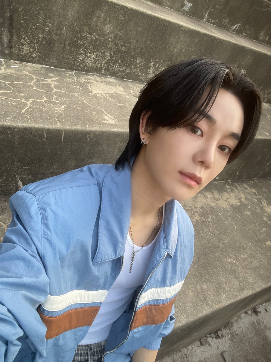 TNX_twt's tweet photo. 수원대………..사랑해…..❤️진심………

#TNX #티엔엑스
#장현수 #HYUNSOO https://t.co/olj98j0vIL
