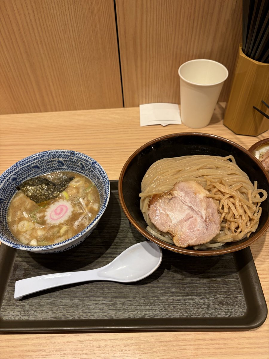 Post by ジョンジー（旧バファスケ） on X: 腹が減った