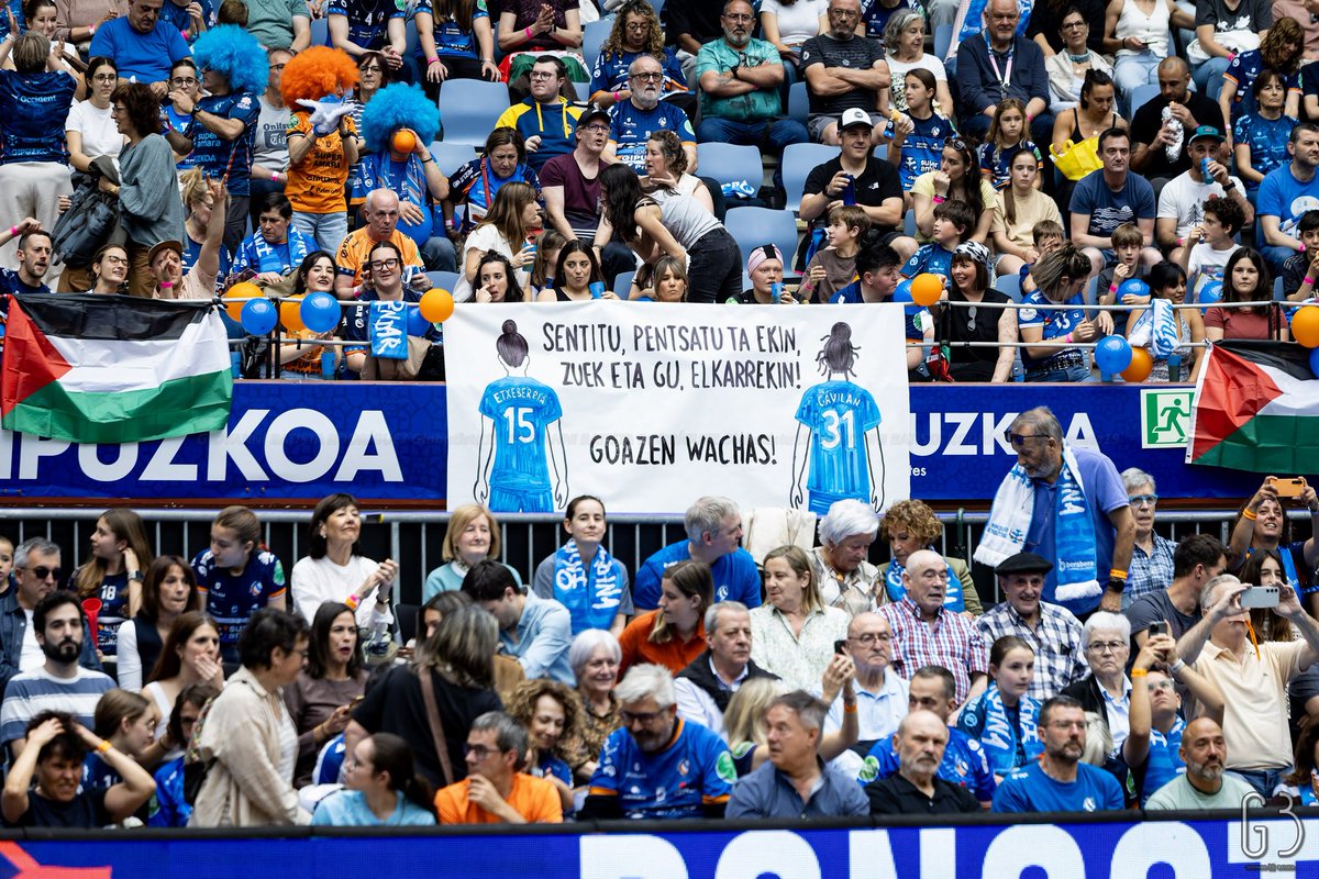Giobatista19's tweet photo. ๐ธ๐คพโโ๏ธ FOTOGALERรA |ย @balonmaberaberaย -ย @atleticoguardes
๐๏ธ (10/05/26) Final @copadelareina2026
๐: https://t.co/IvrHlGpcAR
#IndarUrdinaย |ย #BeraBeraย |ย #CopaReina2026ย Iย #balonmano https://t.co/VK1xwYNAqw