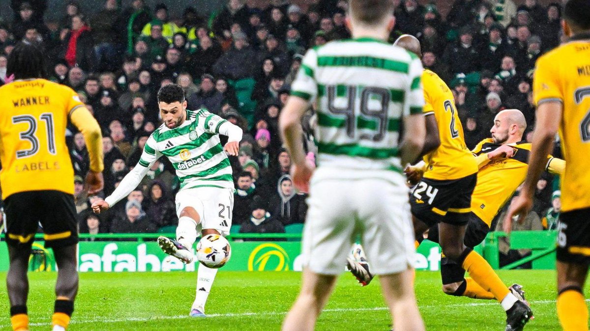 Lewis__122's tweet photo. List of late Celtic goals this year:

McCowan v St Mirren 1-0
Iheanacho v Killie 1-2
Maeda v Well 3-2
McGregor v St Mirren 0-1
Tierney v Aberdeen 3-1
Adamu v Dundee 2-1
The Ox v Livi 2-1
Araujo v Killie 3-2
Iheanacho v Dundee 1-2
Iheanacho v Well 2-3 https://t.co/TJUkuP7jej