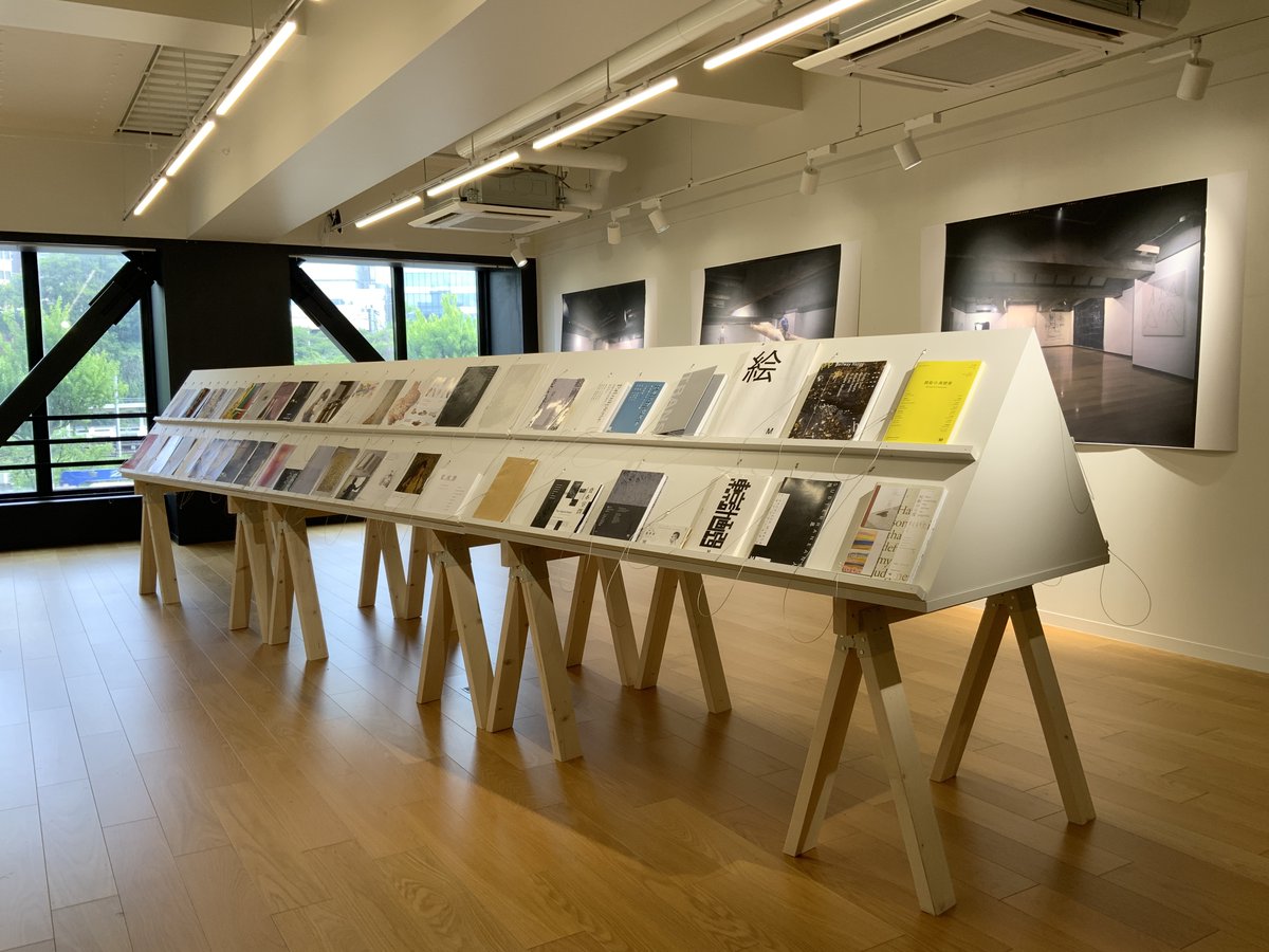 gallery αM tweet media