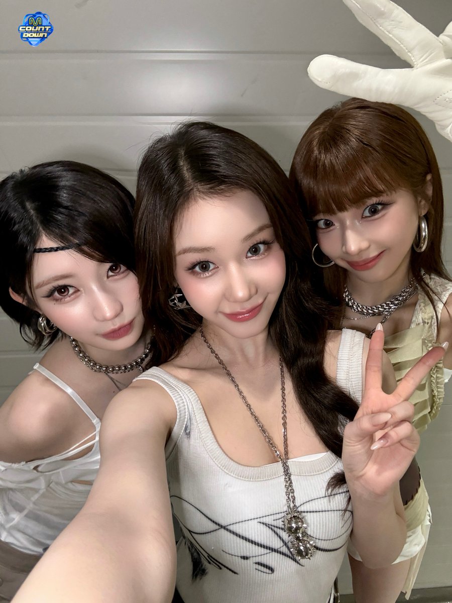 M COUNTDOWN tweet media