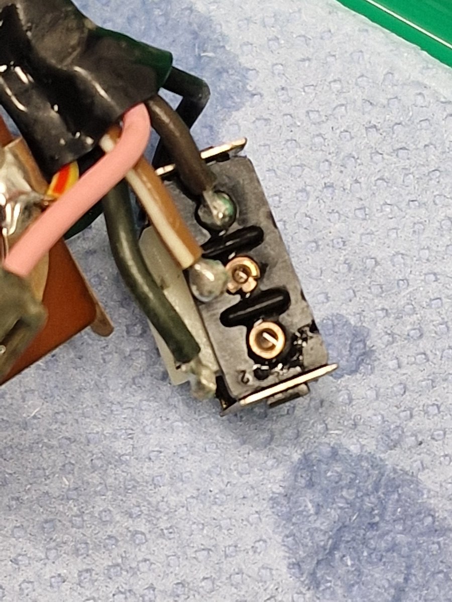 Rea Repairs tweet media