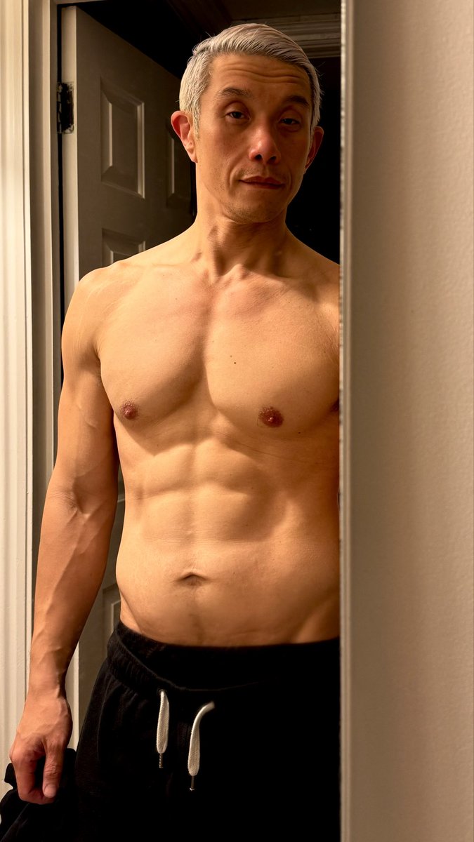 Ronan's tweet photo. 44 yesterday. https://t.co/HUdFRPmIHF