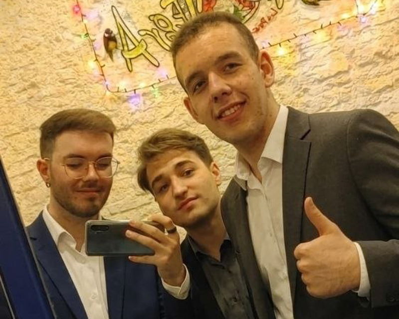 linkbyuma's tweet photo. #Linker! El proyecto Agrocon, desarrollado por estudiantes de @InfoUMA, ha sido seleccionado como uno de los 15 mejores proyectos de #emprendimiento juvenil de toda España y competirá en la final nacional organizada por @JASPAIN🏆Mucha suerte equipo!💪🏻

📰 https://t.co/EJOekVVv5r https://t.co/ArpOL8JjCT