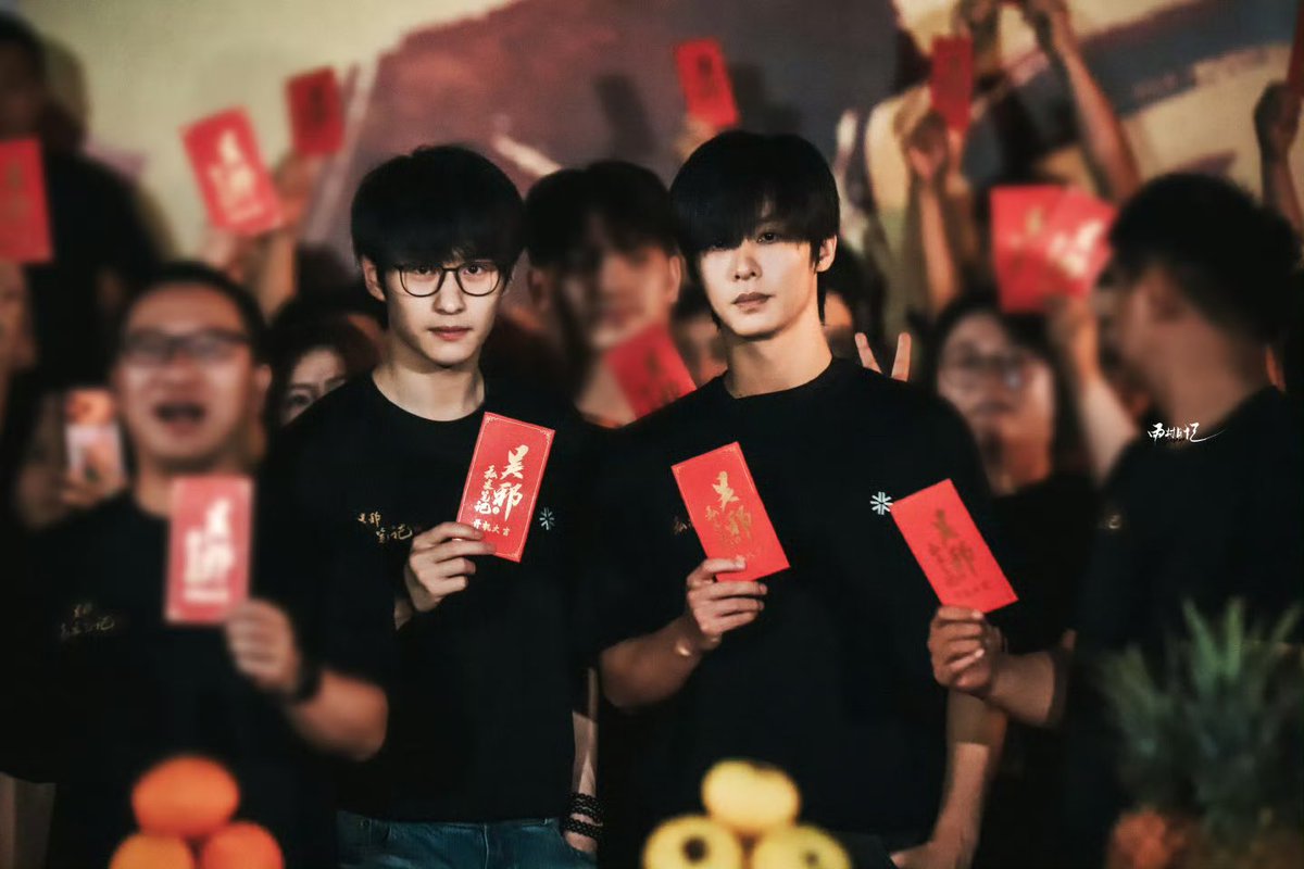 Allcbizmelons's tweet photo. Tencent’s Suspense Drama “Time Raiders S2” Filming Ceremony

Starring: #XuZhenxuan, #FuHang, #ChengXiang

#CDrama https://t.co/5pac3oBM79